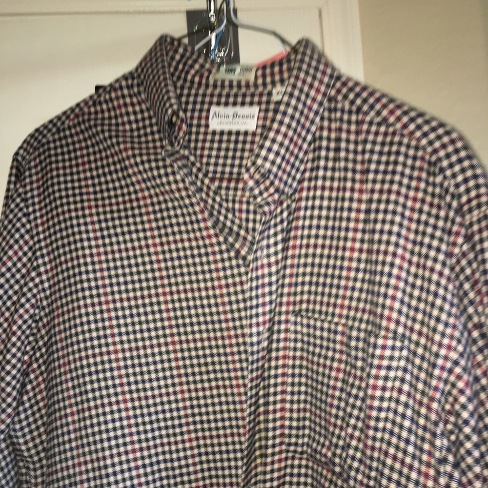 Alvin Dennis Men’s Dress Shirt
